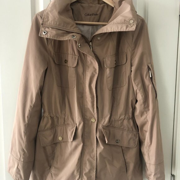 Calvin Klein Womens Rain Jacket with gold accents. Size Small - Picture 1 of 9